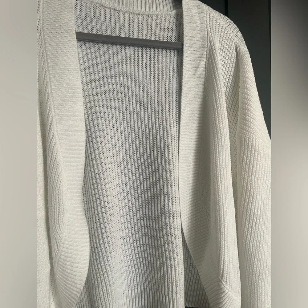 Elegant White Women's Sweater